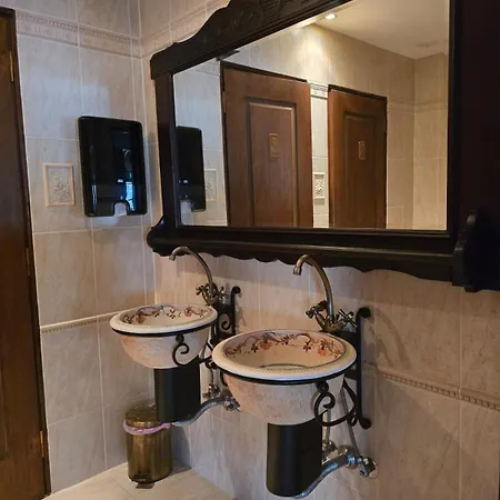 Ξενοδοχείο Amalthia