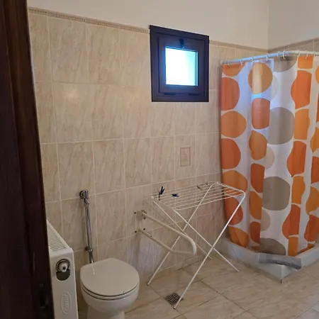 Amalthia 2* Límni