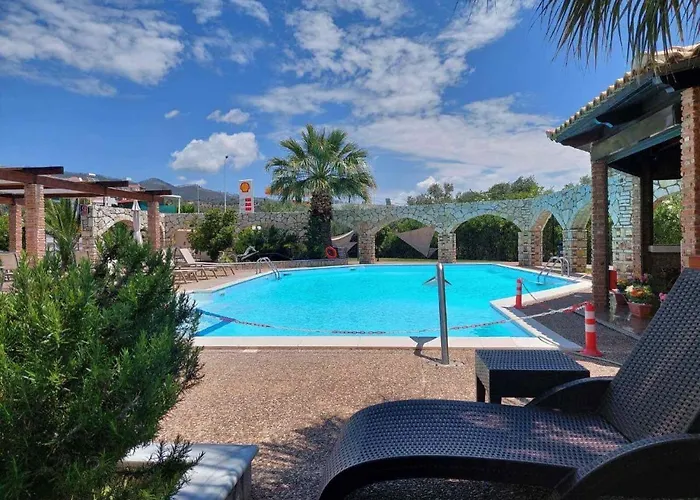 Amalthia 2* Λίμνη