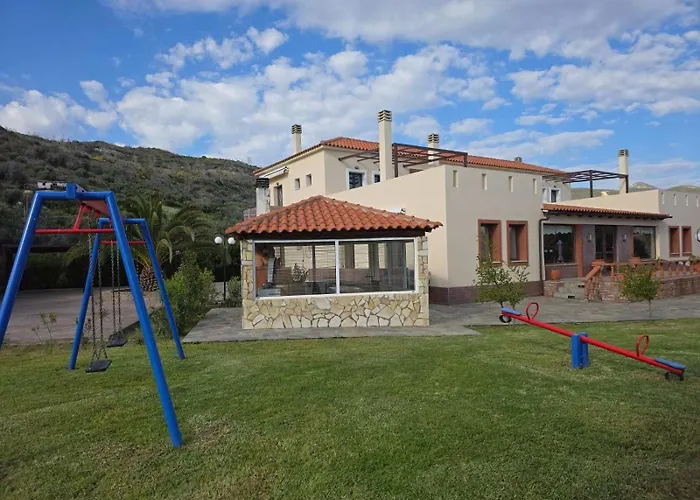 Amalthia 2* Λίμνη